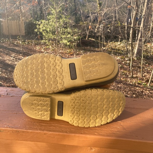 L. L. Bean brown bean boots - Picture 9 of 10